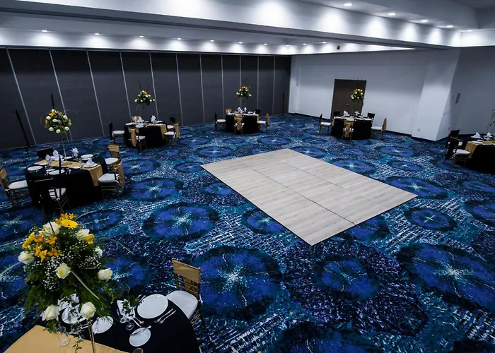 Ramada By Wyndham Cdmx Perinorte