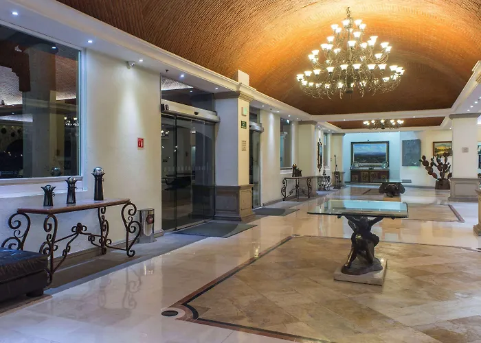 Ramada By Wyndham Cdmx Perinorte 3*