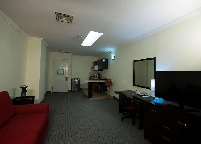 Ramada By Wyndham Cdmx Perinorte 3*