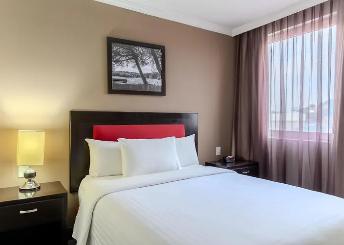 Ramada By Wyndham Cdmx Perinorte