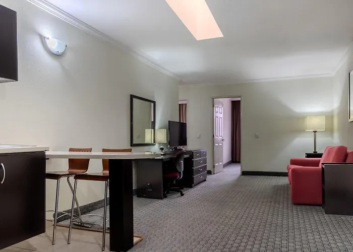 Hotel Ramada By Wyndham Cdmx Perinorte